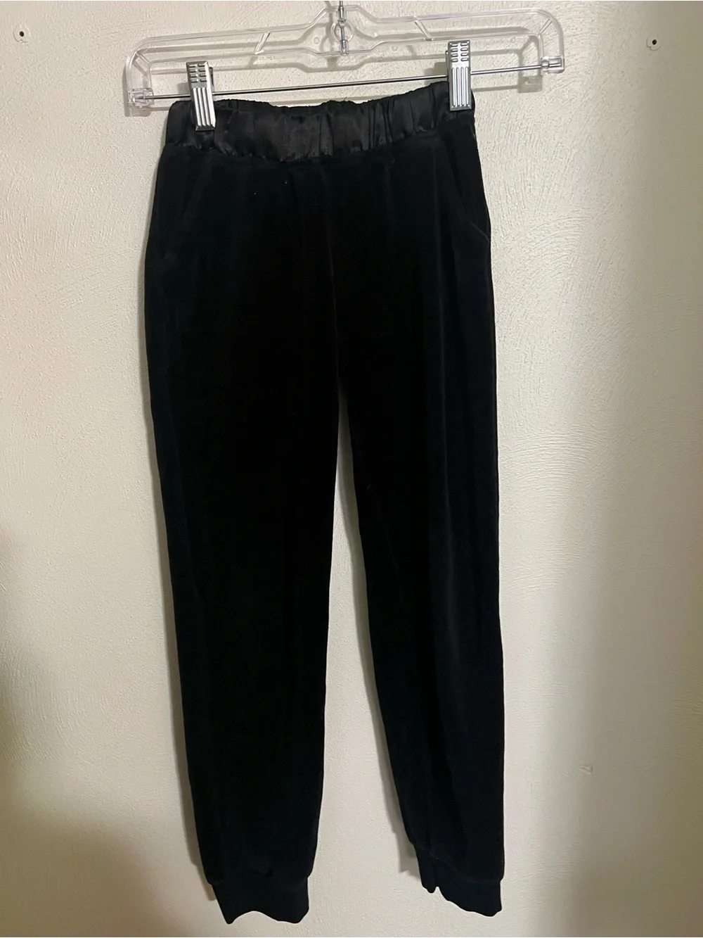 JUICY‎ COUTURE Classic Velour Track Suit with Rhinestone Logo Black Gold Girls M